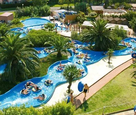Apartment Cap D'agde 6 Pers. + Terrasse + Parking Prive + Clim Agde